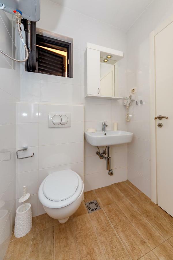 Gregovic Family Apartments Petrovac エクステリア 写真
